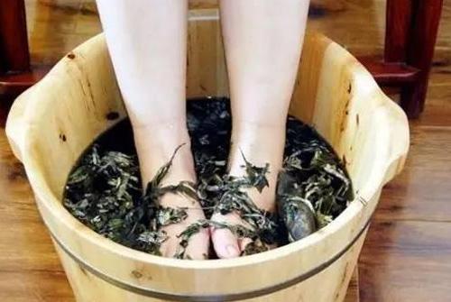 创造营2019壮行酒仪式被批太尴尬 101位学院举酒壶像梁山好汉_kaiyun开云官方在线登录(图1) kaiyun开云网页版