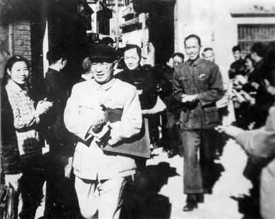 kaiyun开云网页版_石磨达人收藏五万件石制农具筹建博物馆作者:未知2014-07-2209:24:20来源:南方日报 今年55岁的刘斯峨是河(图3) kaiyun开云网页版