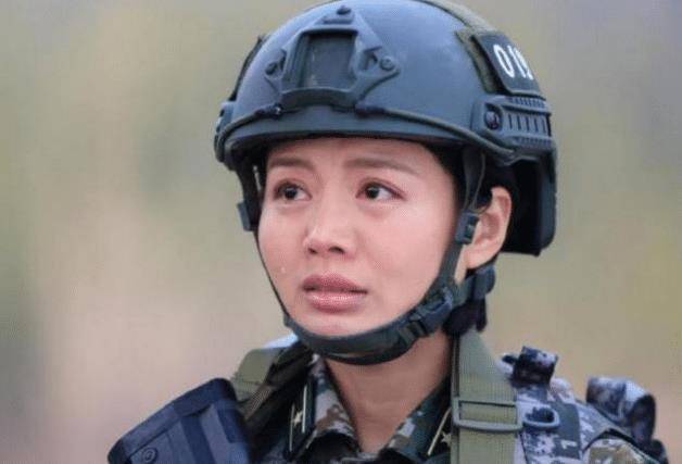 【kaiyun网页登录入口】
她因太胖被艺术院校嫌弃 大学四年没拍一部戏 36岁演女特工走红(图2)