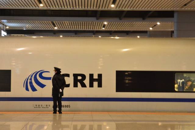 kaiyun开云网页版-《银河英雄传说》将拍真人电视剧三部曲 2020年首播(图1) kaiyun网页登录入口