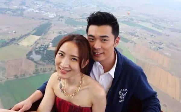 原形毕露:上综艺节目秀过恩爱就分手仳离的8大对明星 哪对最让你意外?|kaiyun开云网页版(图4)
原形毕露:上综艺节目秀过恩爱就分手仳离的8大对明星 哪对最让你意外?|kaiyun开云网页版(图4)