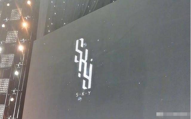 kaiyun开云网页版:
少年之名总决赛:李希侃1、胡文煊3、左叶5、林陌7 团名S.K.Y天空少年(图12) kaiyun开云网页版:
少年之名总决赛:李希侃1、胡文煊3、左叶5、林陌7 团名S.K.Y天空少年(图12)