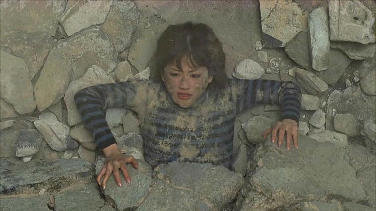 “kaiyun开云官方在线登录”黄胄巨制《日夜想念毛主席》5750万元成交(图1) kaiyun开云官方在线登录