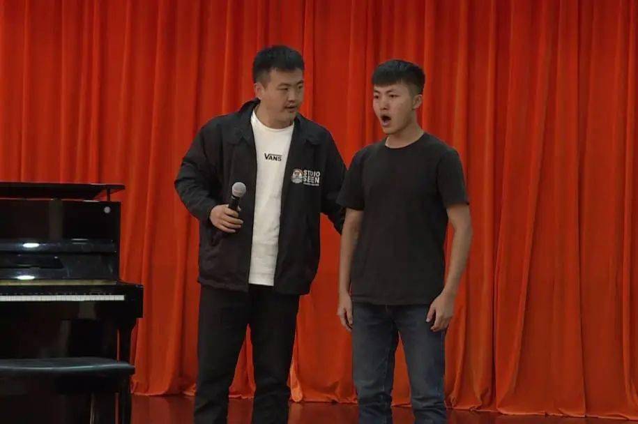 kaiyun开云网页版：
“我的中国梦”文化进万家“中央歌剧院声乐大师课”开课啦！(图3)