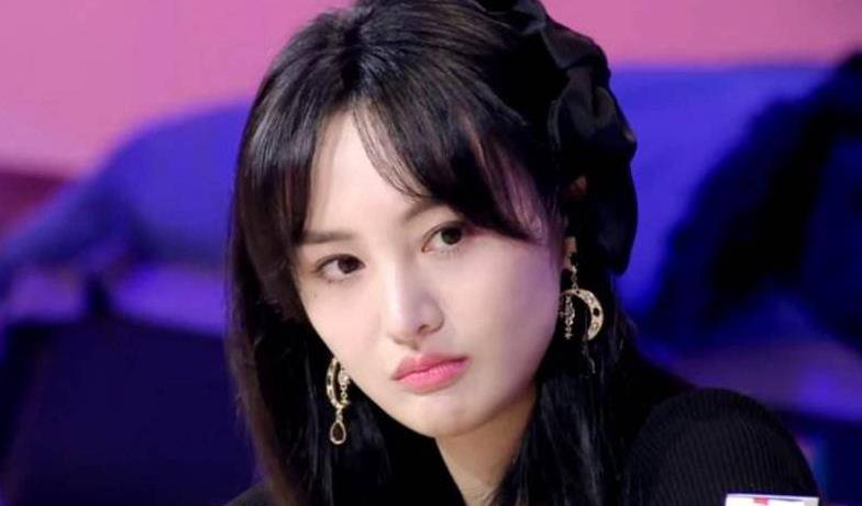 
郑爽朱正廷上节目互掐 心情失控黑脸 被指像太妹【kaiyun网页登录入口】(图6)