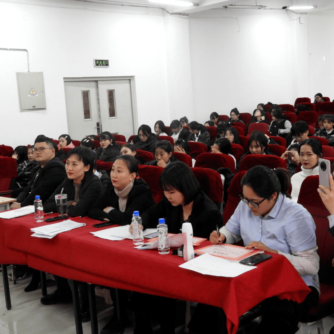 “kaiyun网页登录入口”
缔造魅力人生 挥洒火热青春丨教育系校园文化艺术节圆满乐成(图5) “kaiyun网页登录入口”
缔造魅力人生 挥洒火热青春丨教育系校园文化艺术节圆满乐成(图5)