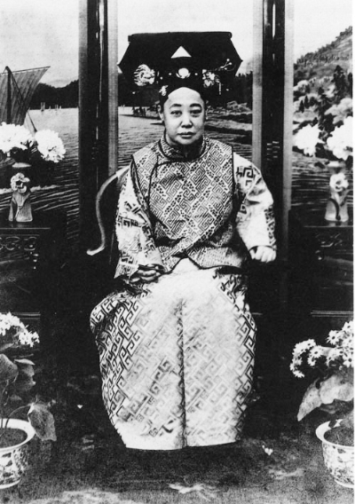 秀外慧中的美国女性人体油画,皎若太阳升朝霞,灼若芙蕖出渌波|kaiyun开云网页版(图2) kaiyun开云官方在线登录